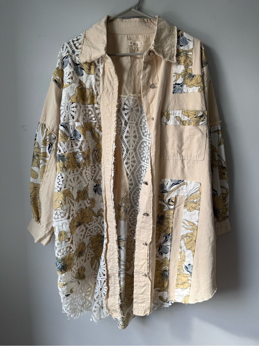 POL Floral Patchwork Flannel Shacket Beige Gray White Hippie Size S M Oversize